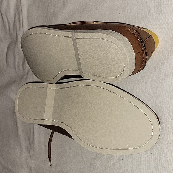 Club Room Boat Shoes - Picture 4 of 5